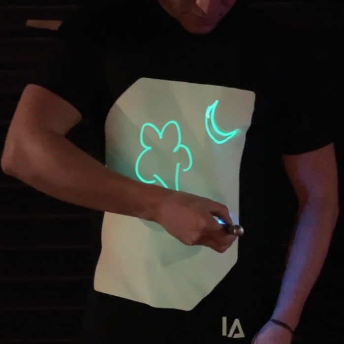 Illuminated Apparel Leucht-T-Shirt